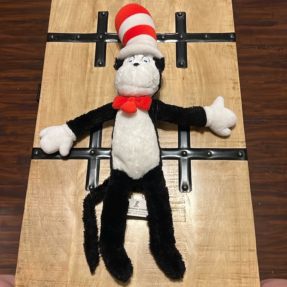 Universal Studios Cat in the Hat 20 inches plush
